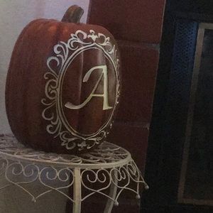 Meet your Posher, Armida